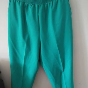 🤍Teal trousers